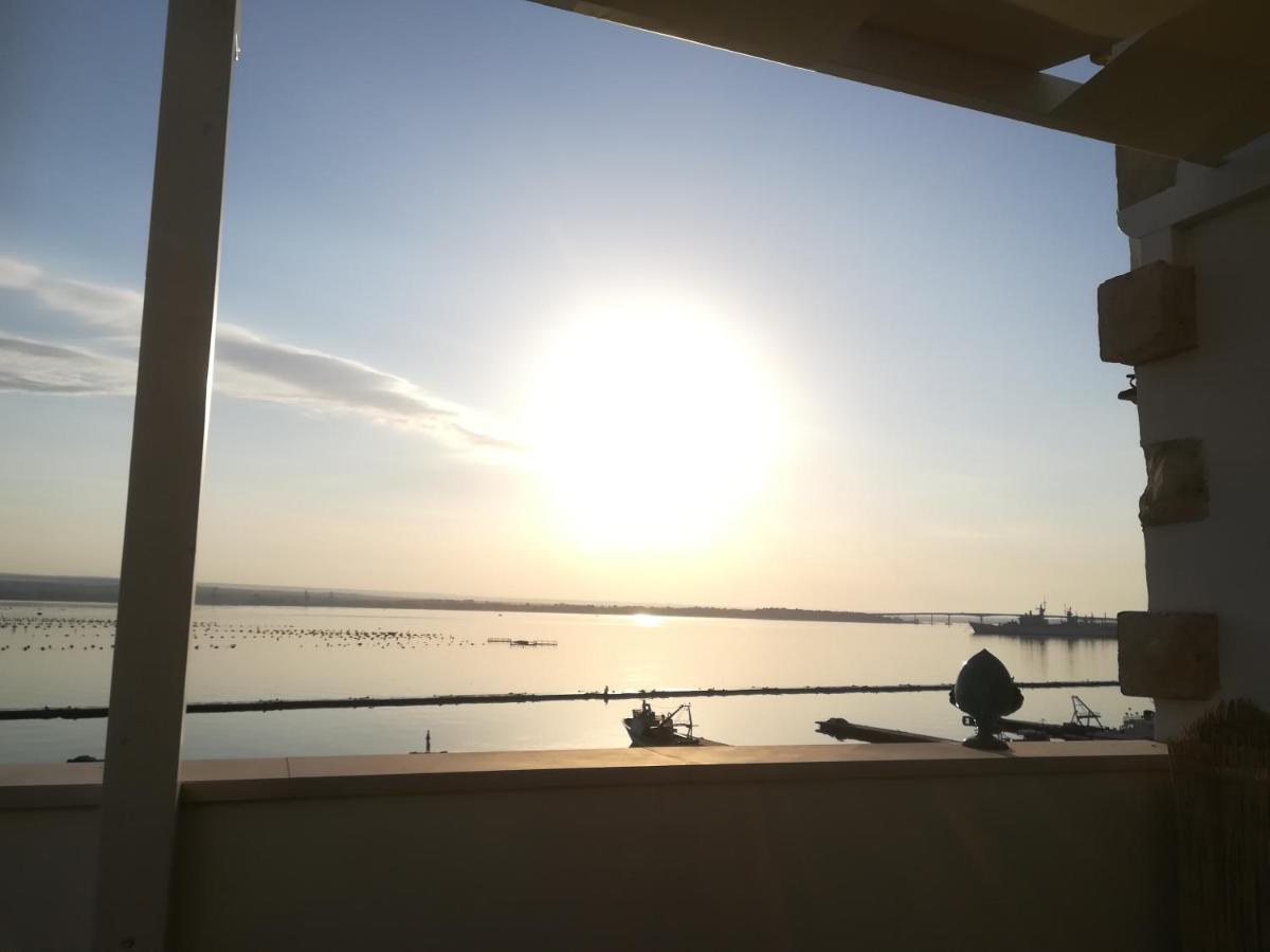 B&B La Terrazza Di Nonnanna Taranto Exterior photo